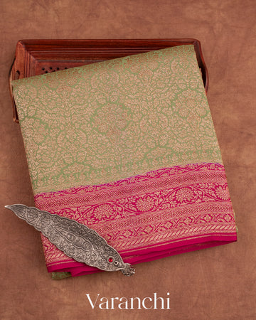 Pista Green Pure Crepe Silk Handloom Saree