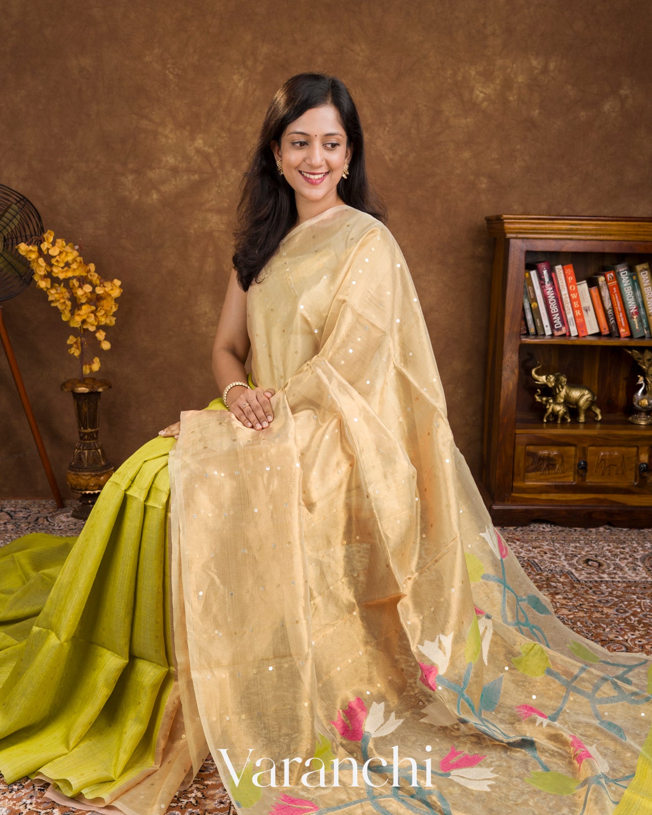 Lemon Green Jamdani Pure Matka Muslin Tissue Silk Handloom Saree