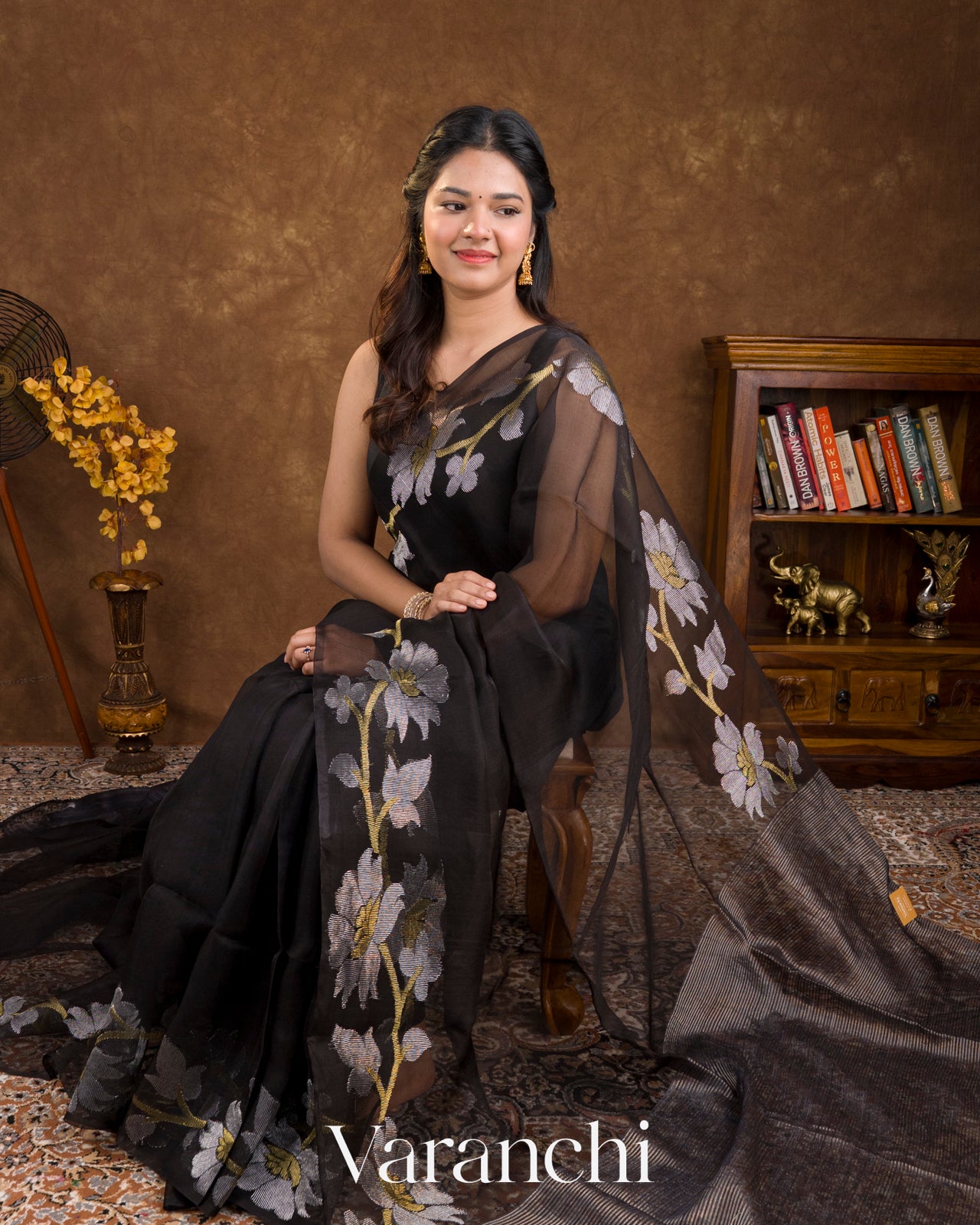 Charcoal Black Jamdani Pure Muslin Silk Handloom Saree