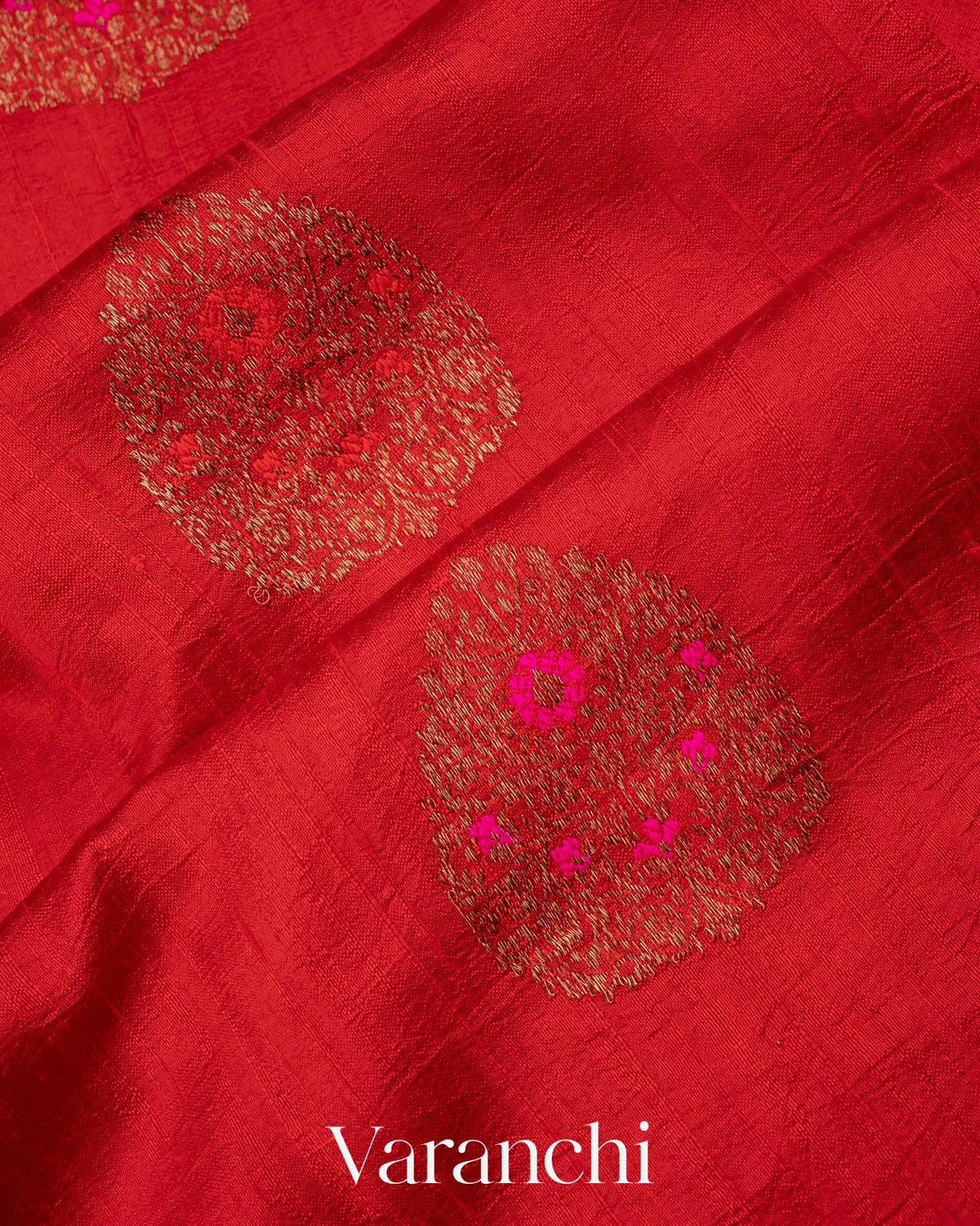 Red Borderless Pure Raw Silk Handloom Saree