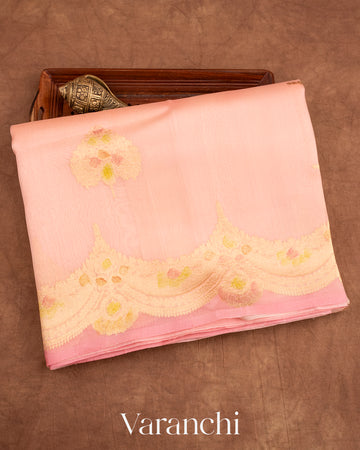 Baby Pink Reverse Scalloped Border Pure Kora Silk Handloom Saree