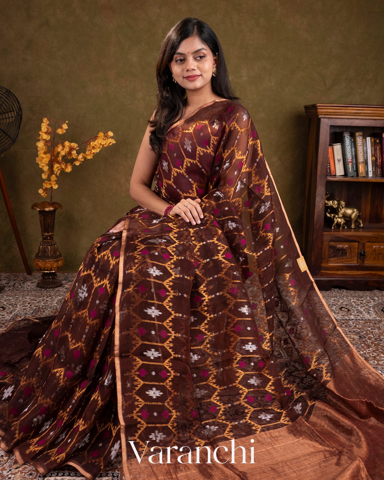 Coffee Brown Dhakai Jamdhani Pure Muslin Silk Handloom Saree
