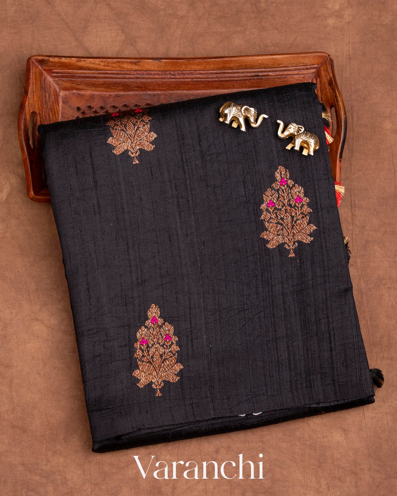 Jet Black Borderless Pure Raw Silk Handloom Saree