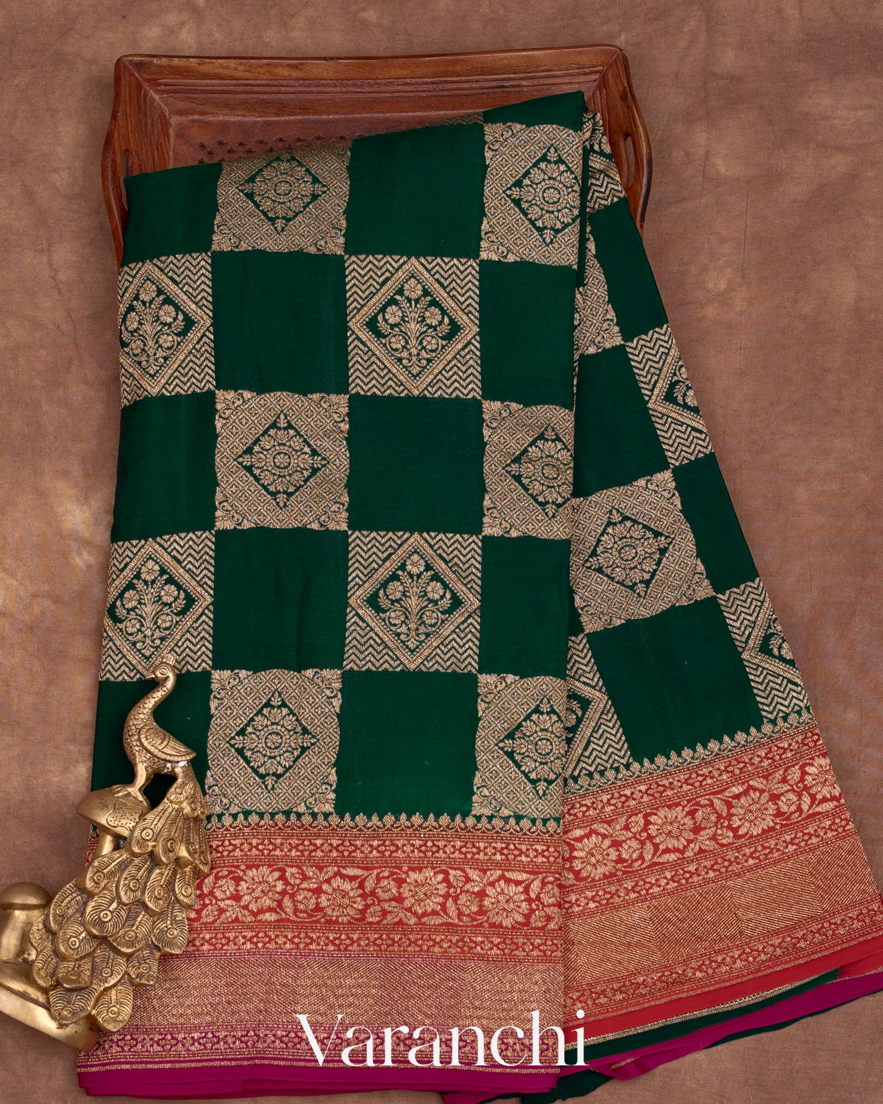 Bottle Green Pure Crepe Silk Handloom Saree