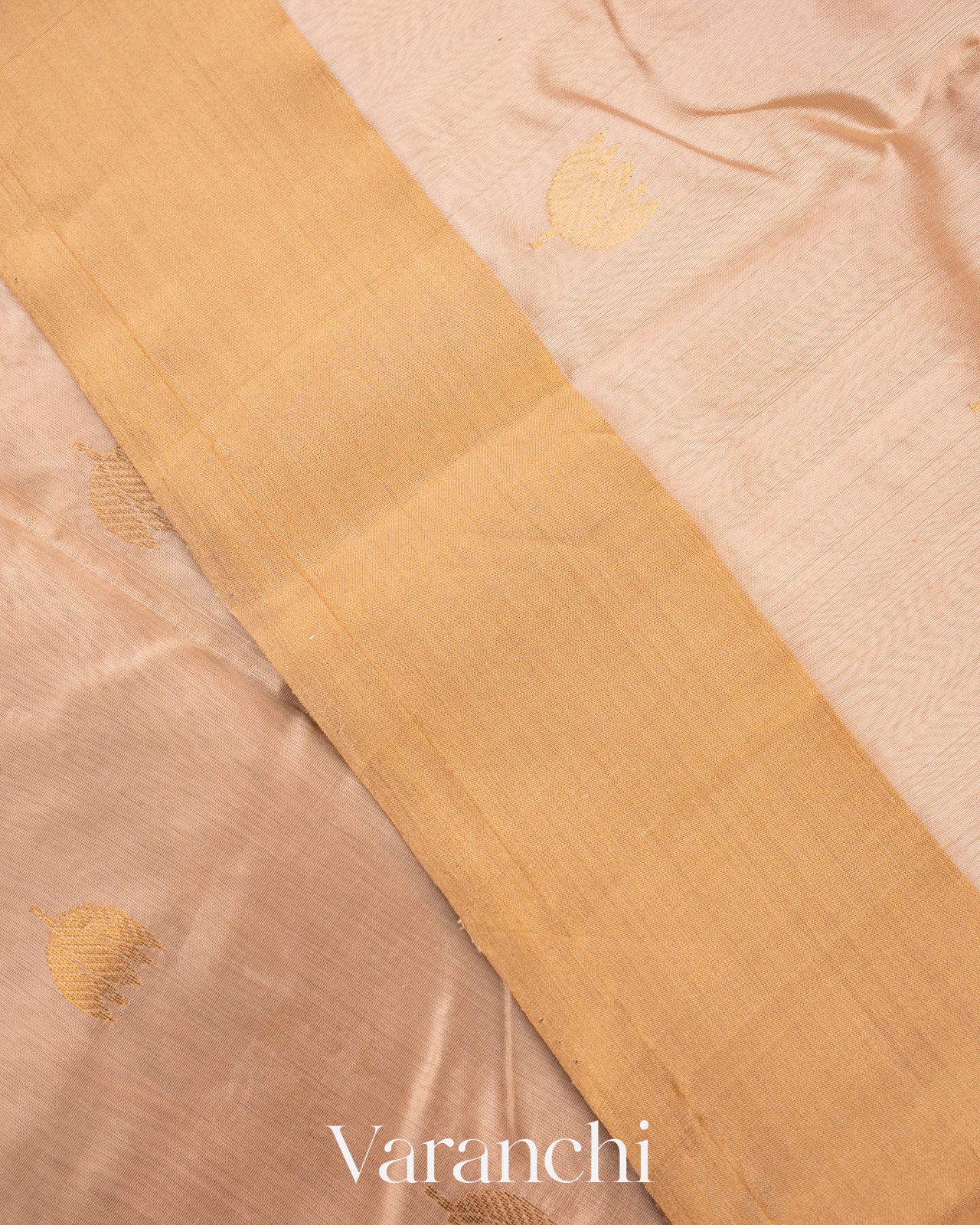 Ivory Pure Chanderi Pattu Silk Handloom Saree