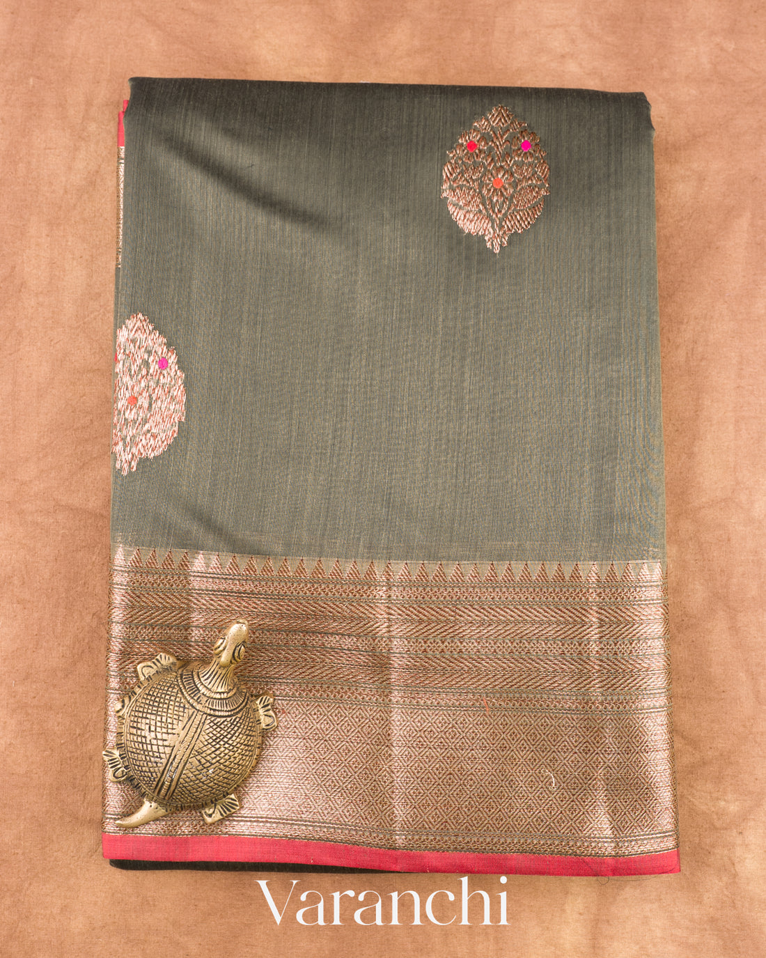 Dusty Grey Pure Chanderi Silk Cotton Handloom Saree
