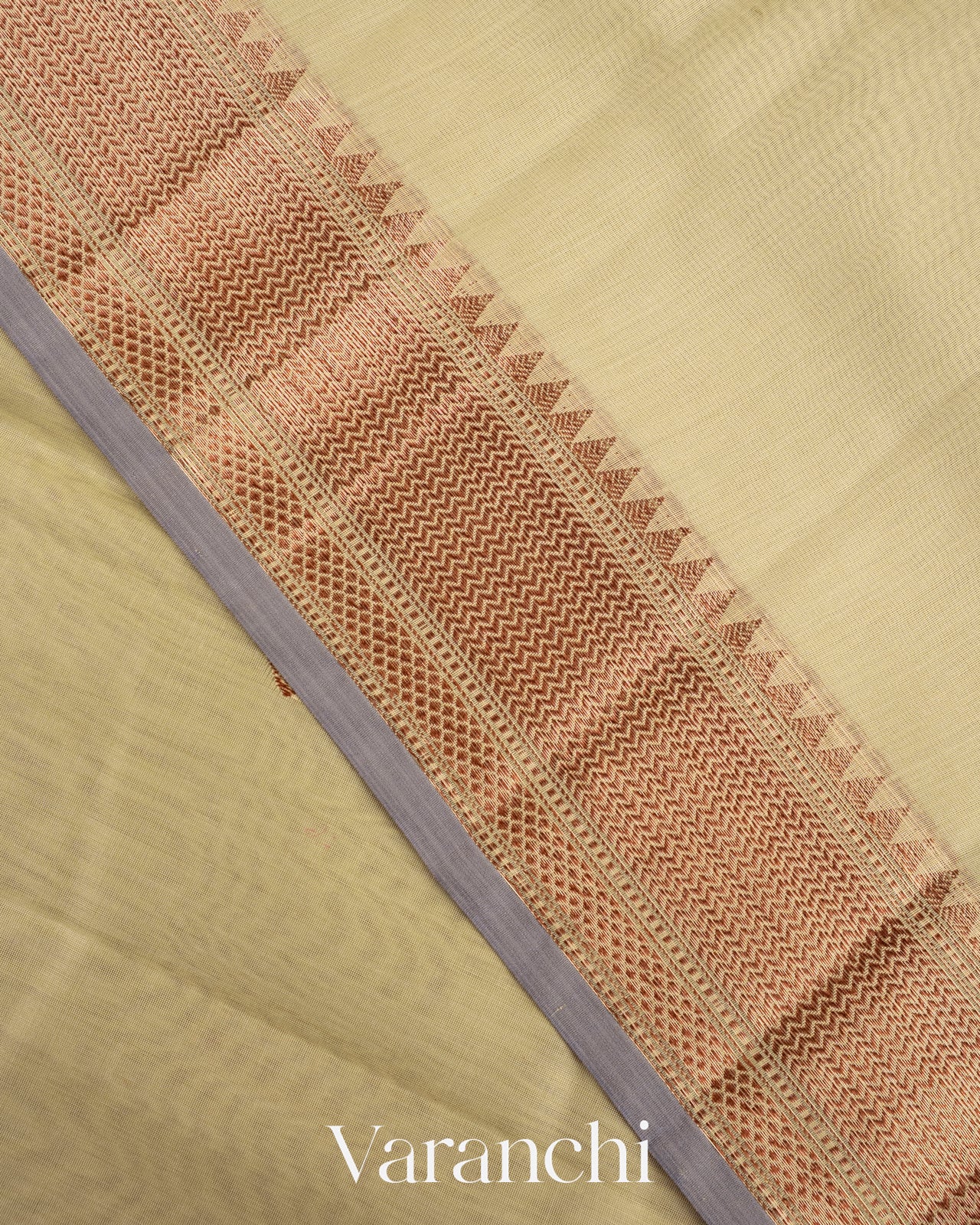 Pale Olive Green Pure Chanderi Silk Cotton Handloom Saree