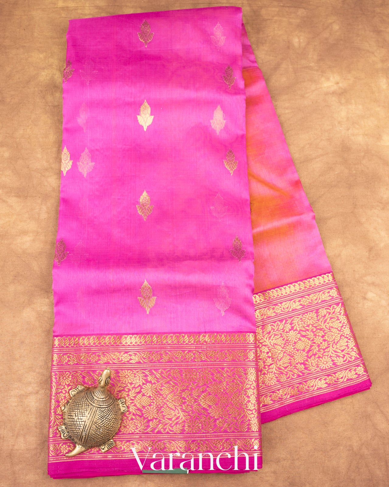 Shades Of Magenta Samandar Lehar Pure Chanderi Tissue Silk Handloom Saree