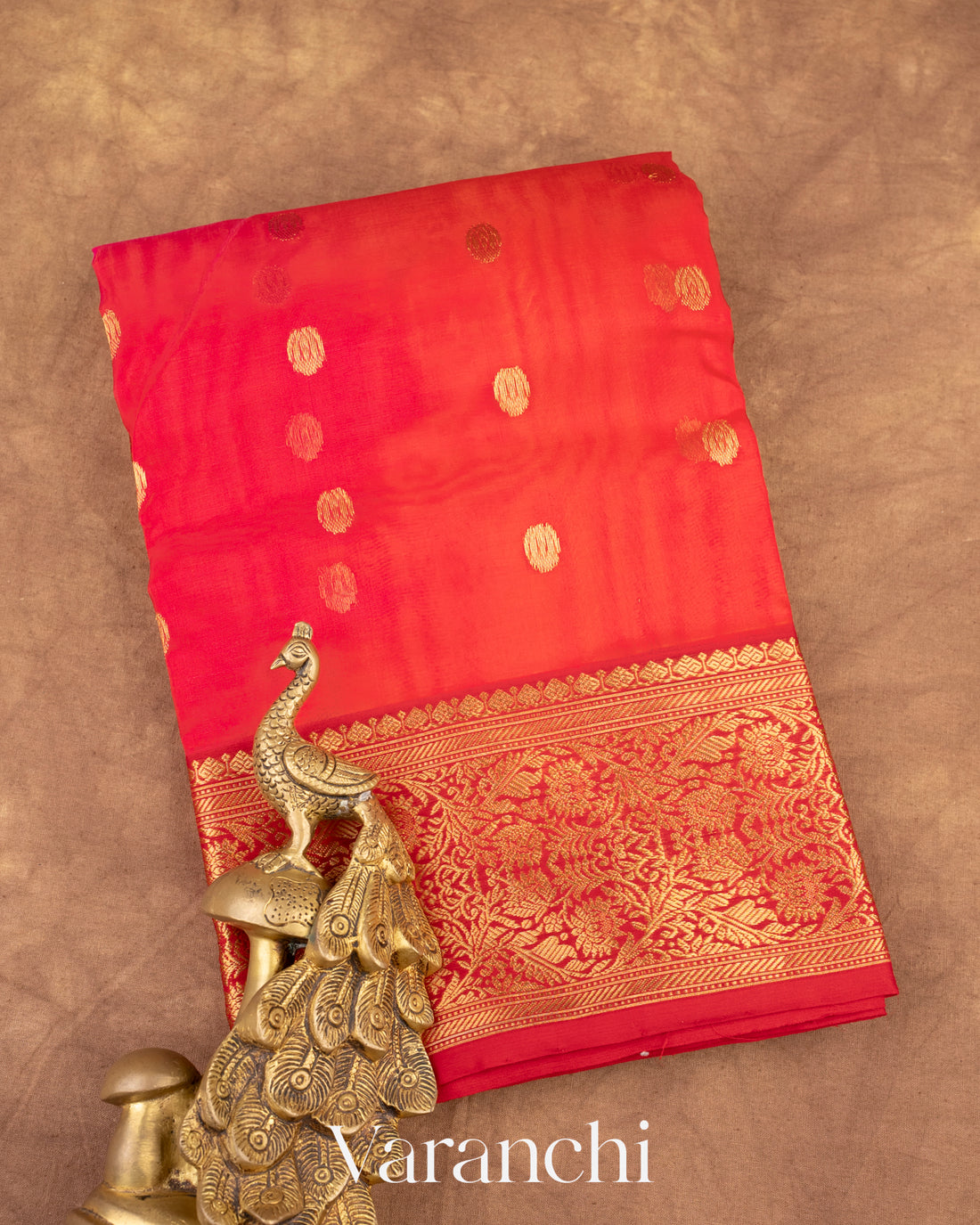 Shades Of Red Samandar Lehar Pure Chanderi Tissue Silk Handloom Saree 