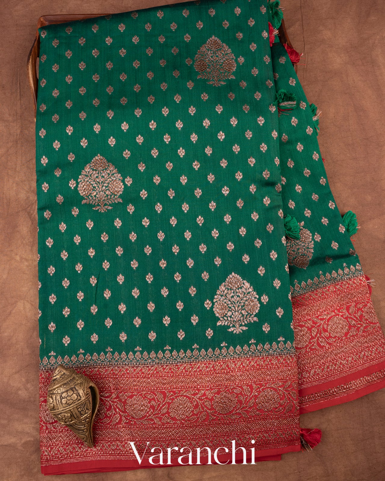 Forest Green Pure Chiniya Silk Handloom Saree