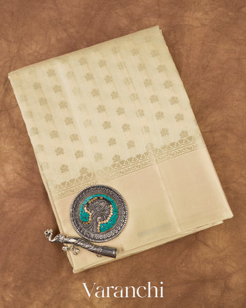Ivory Pure Chiniya Silk Saree