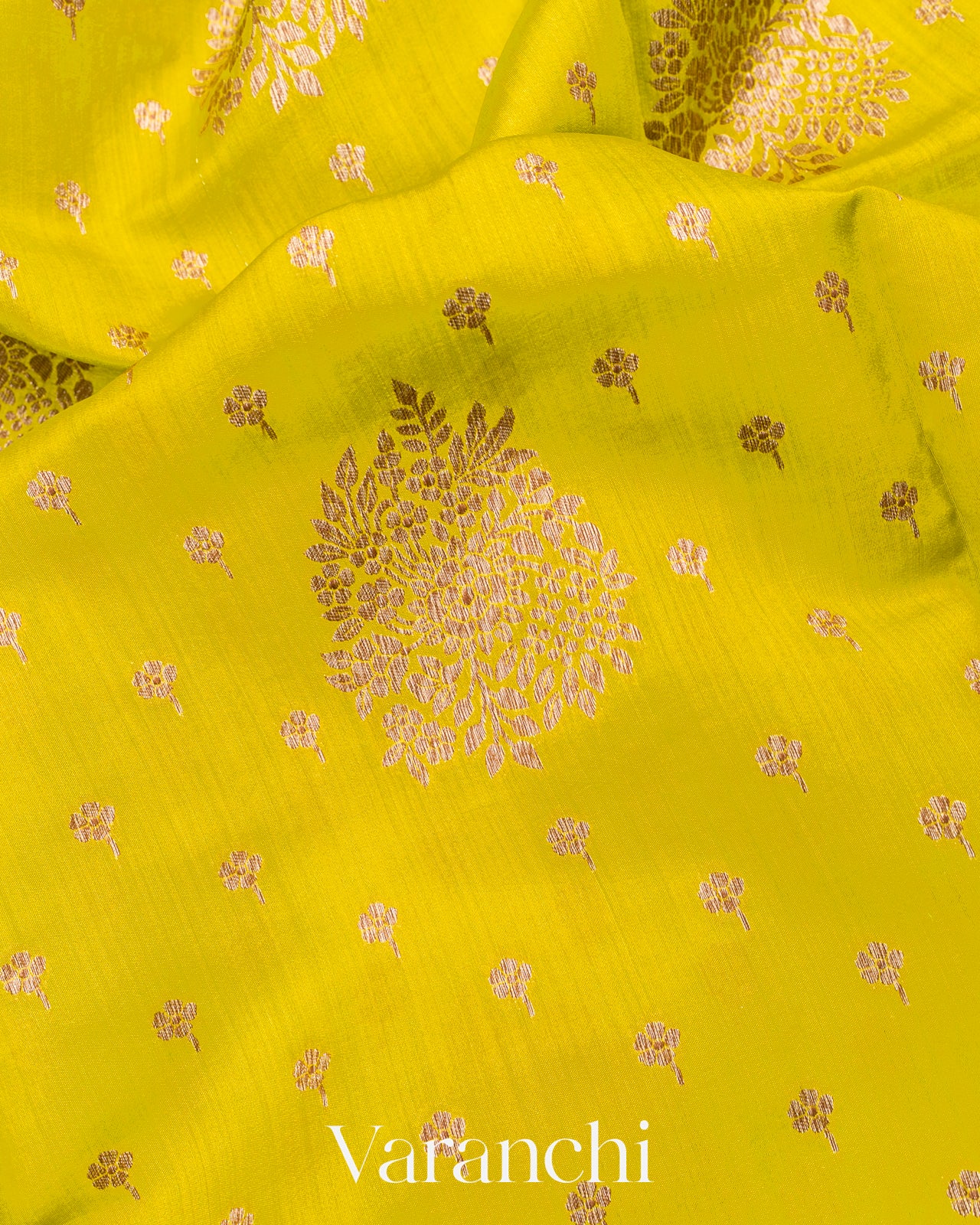 Light Lemon Green Pure Chiniya Silk Handloom Saree 