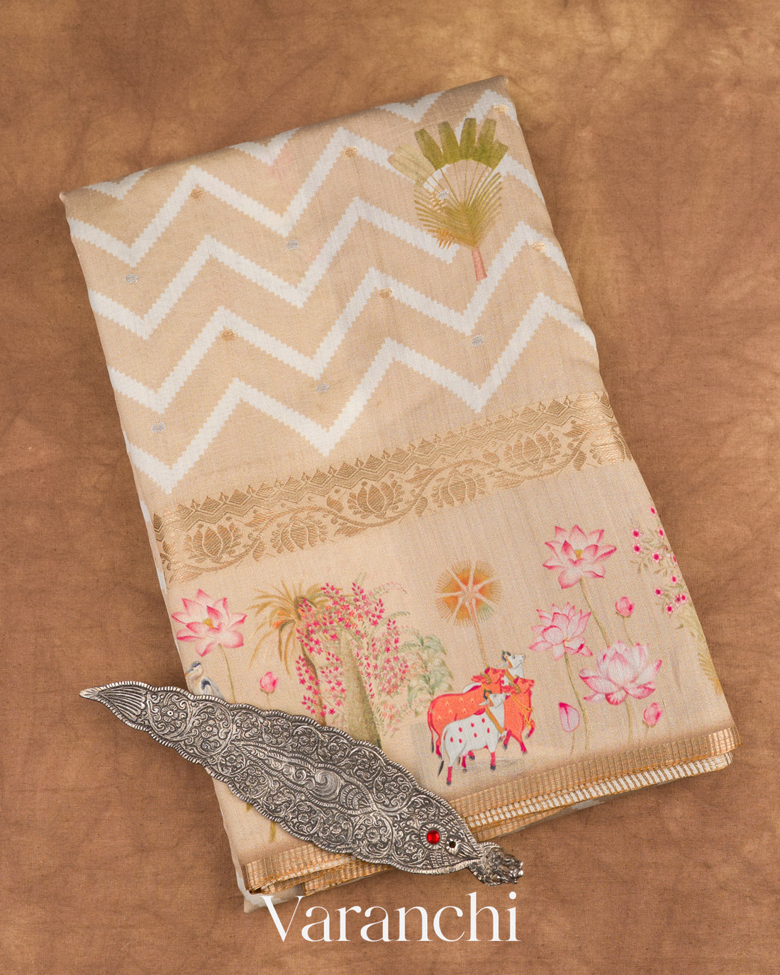 Warm Beige Digital Printed Pure Chiniya Silk Saree