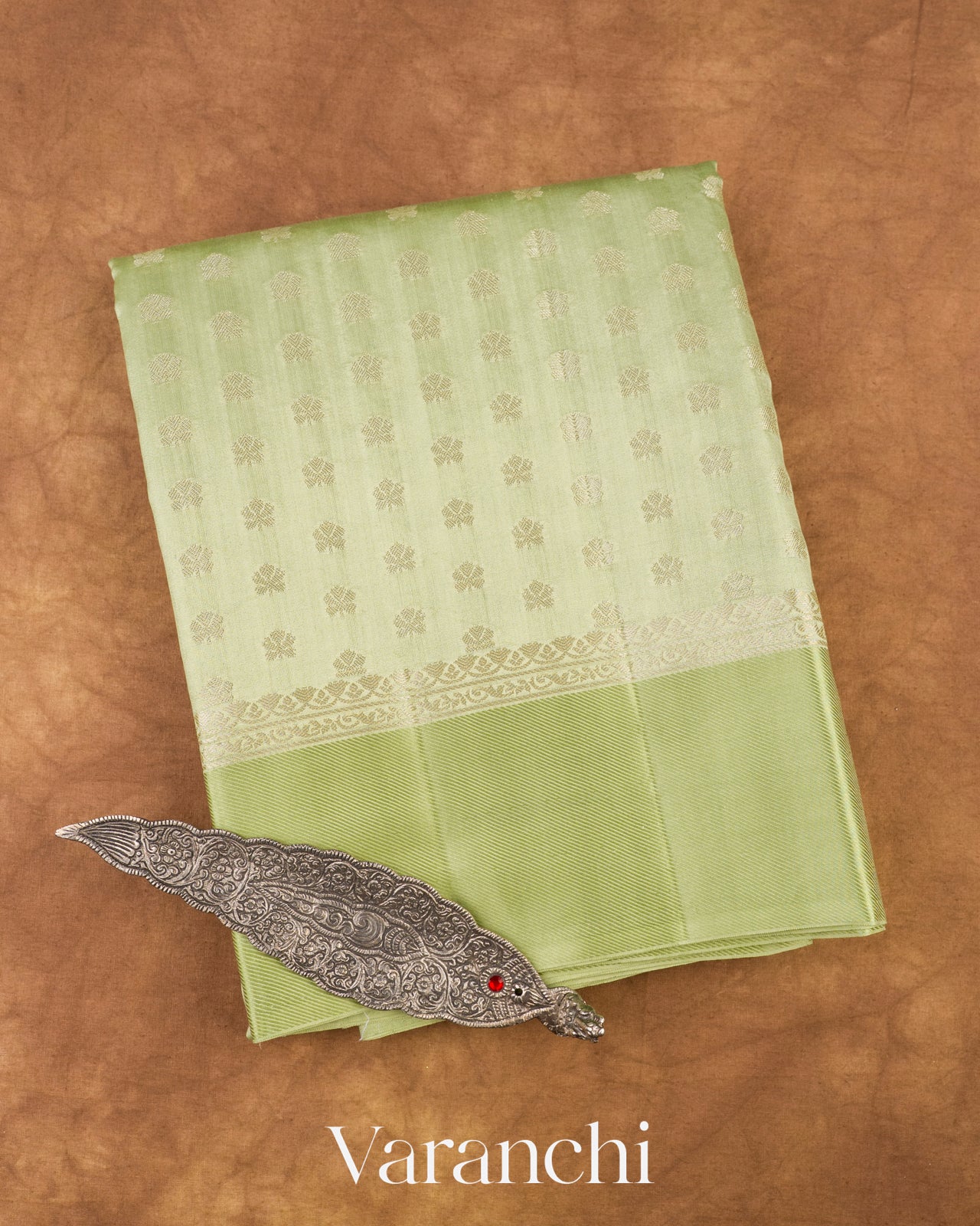 Light Pista Green Pure Chiniya Silk Saree