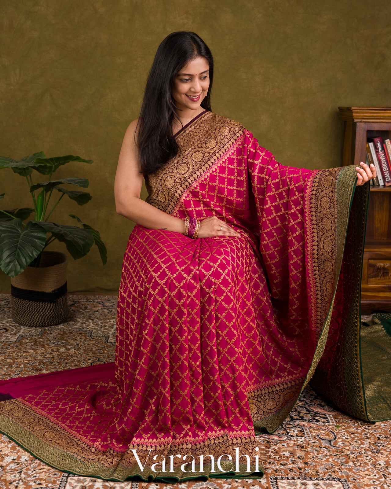 Rani Pink Pure Crepe Silk Handloom Saree