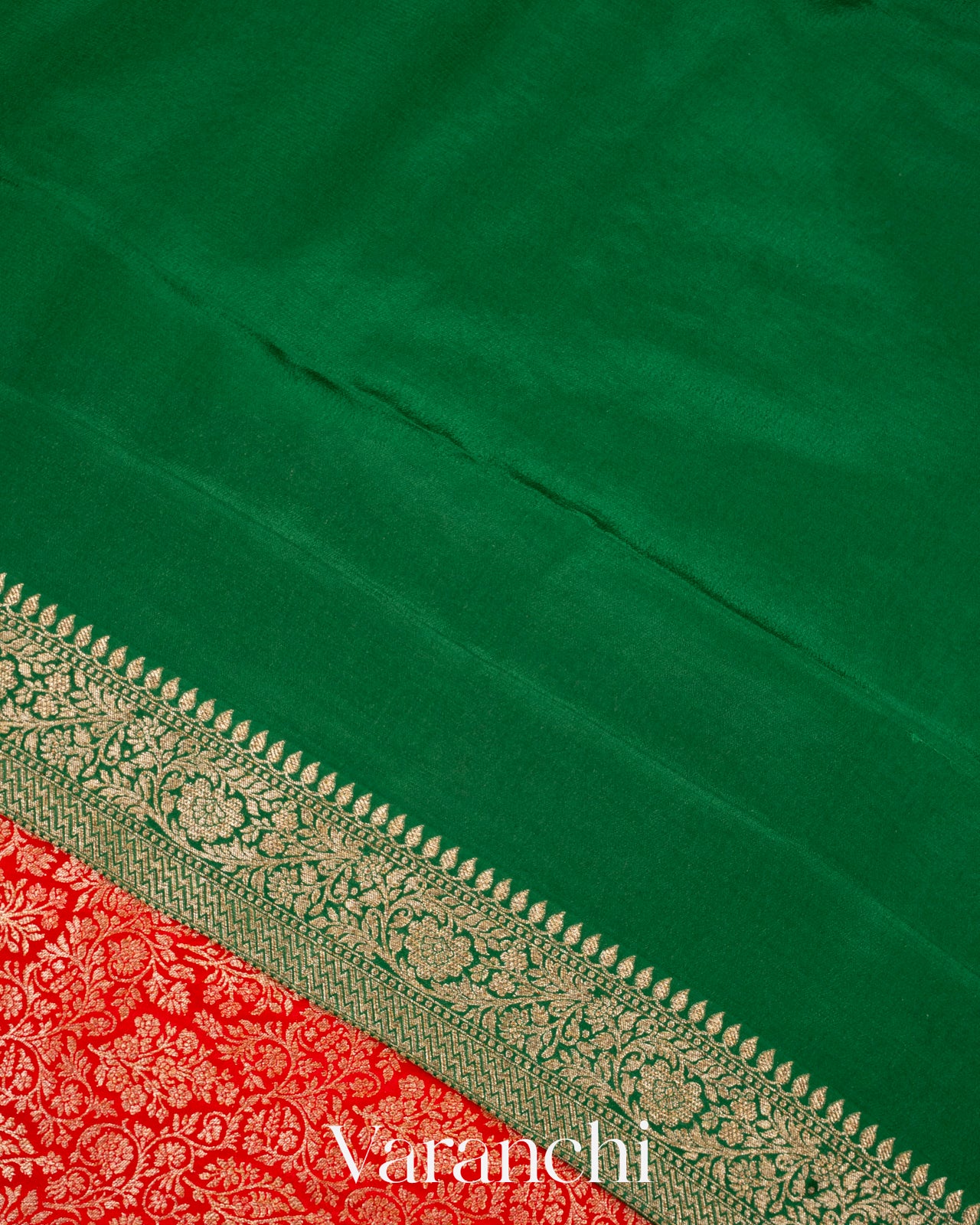 Bright Red Heavy Brocade Pure Crepe Silk Handloom Saree