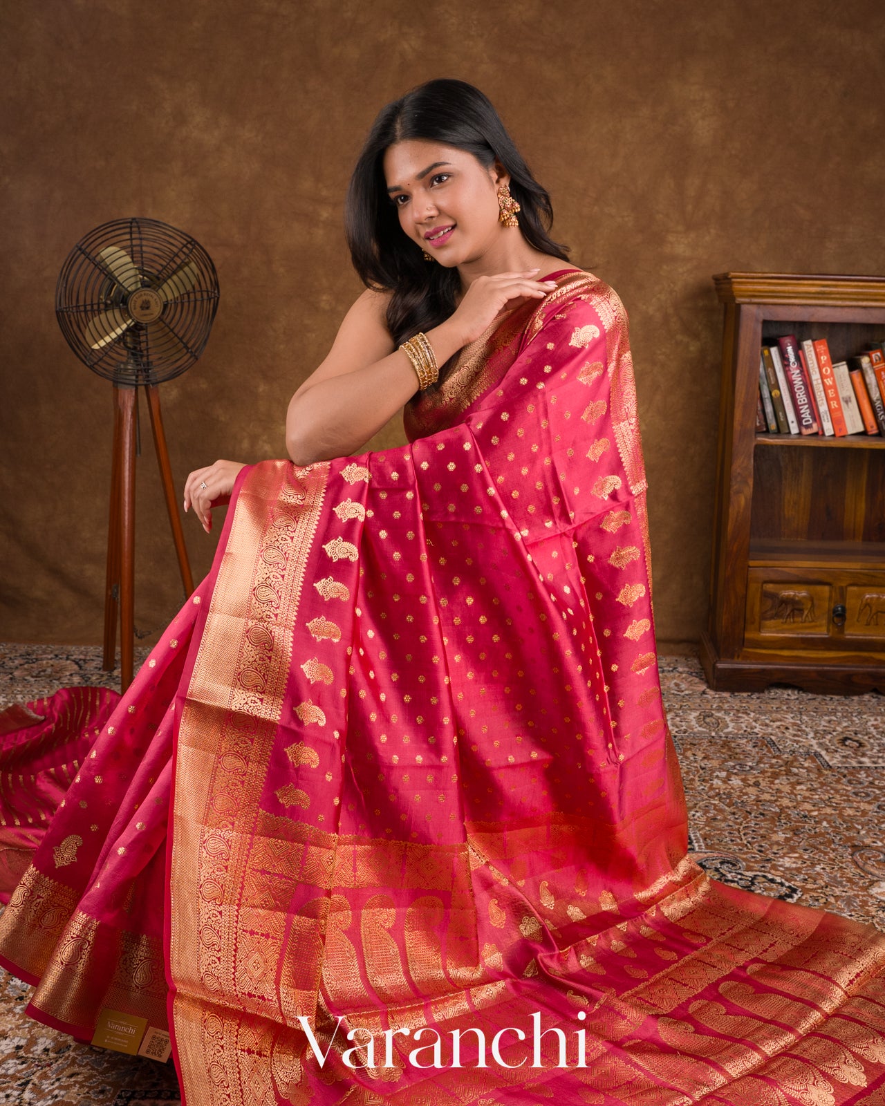 Reddish Pink Pure Dupion Silk Handloom Saree