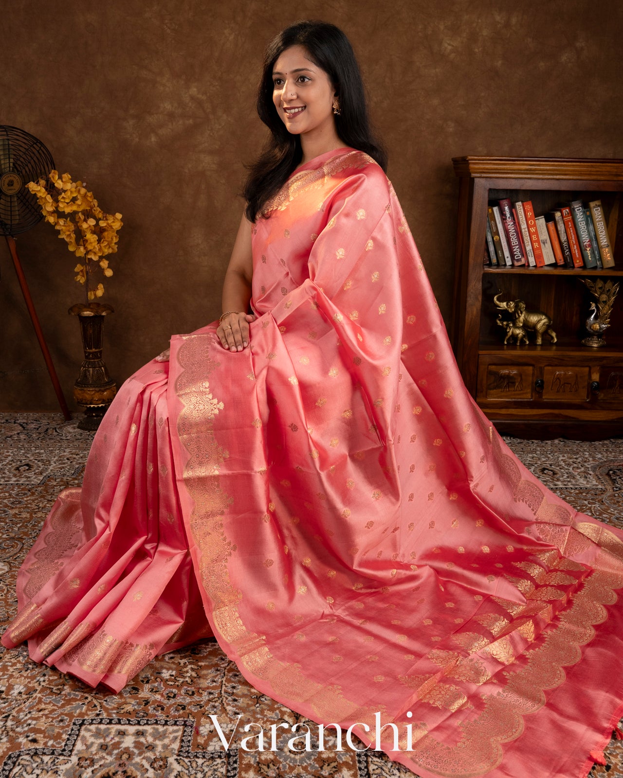 Blush Pink Reverse Scalloped Border Pure Dupion Silk Saree