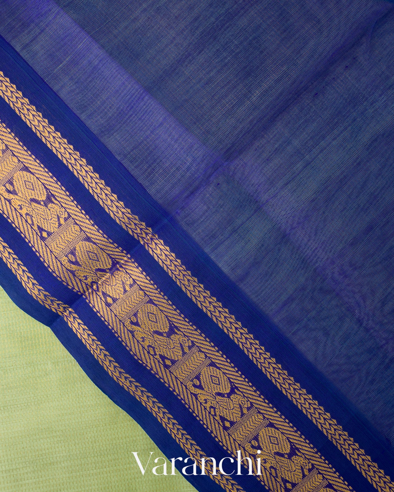 Pista Green  Pure Kanchipuram Silk Cotton Handloom Saree 