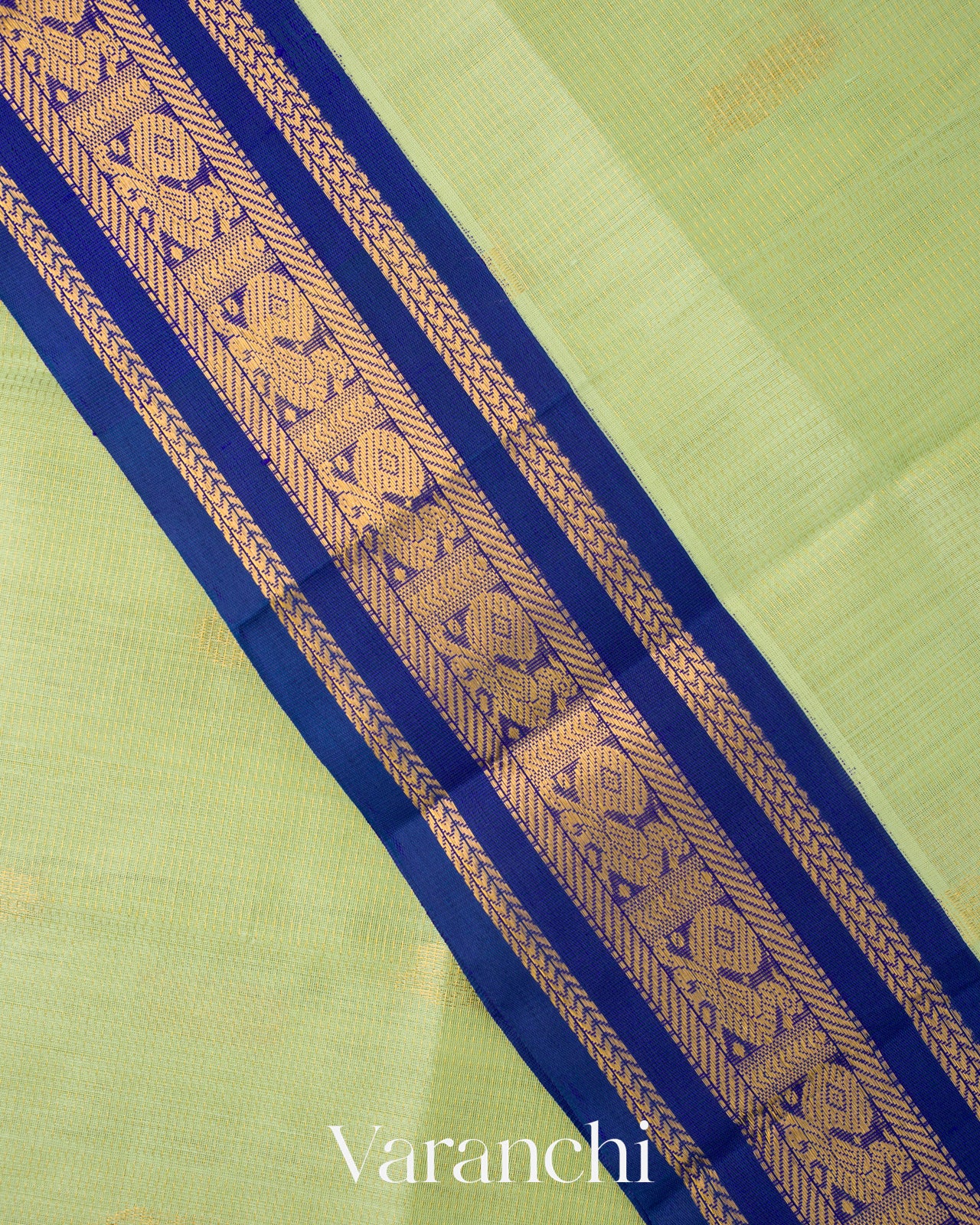Pista Green  Pure Kanchipuram Silk Cotton Handloom Saree 