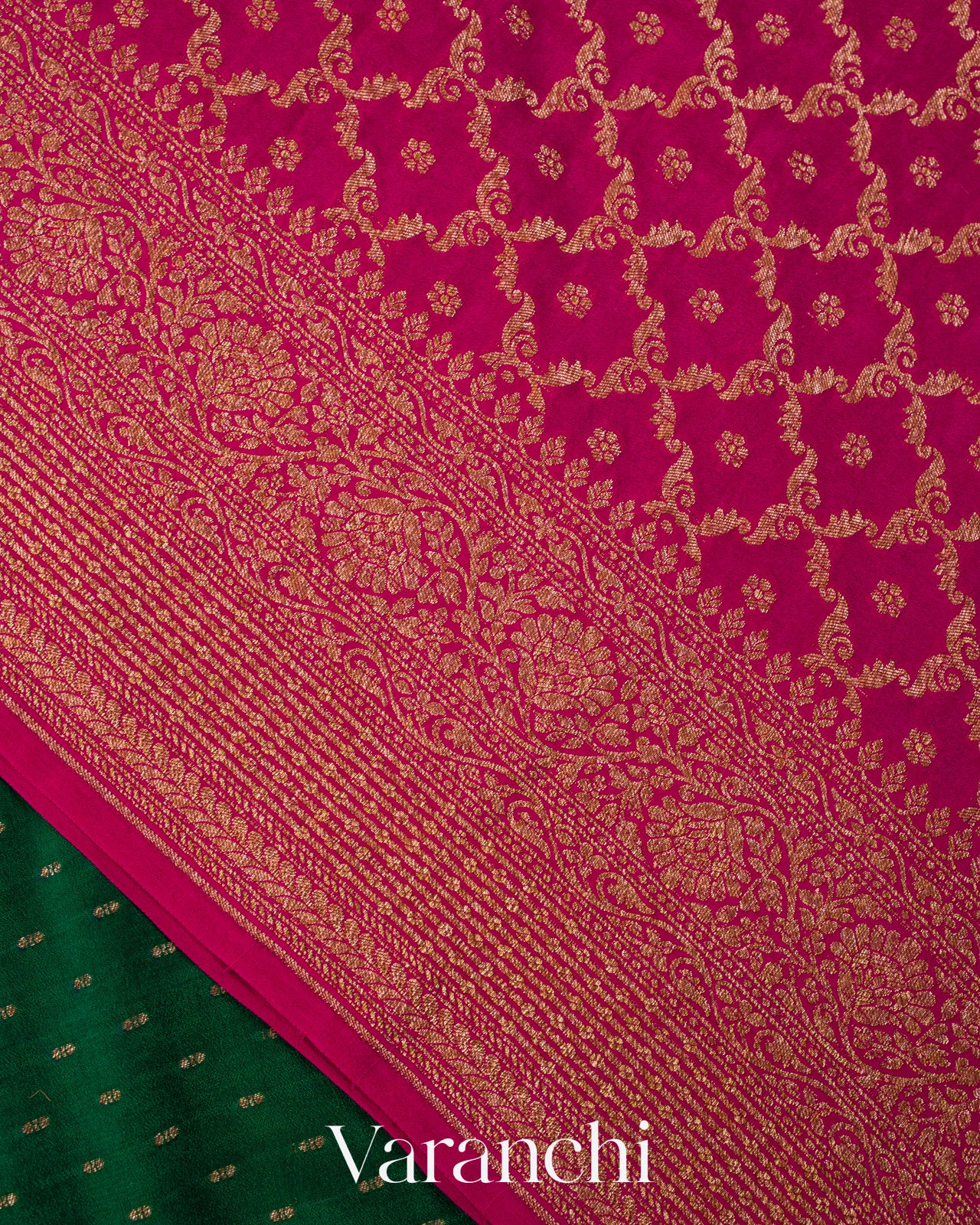 Bottle Green Pure Crepe Silk Handloom Saree 