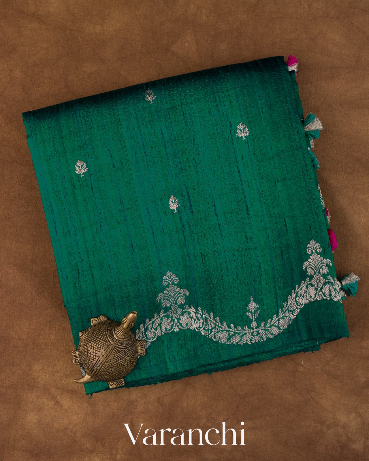 Emarald Green Pure Raw Silk Handloom Saree 