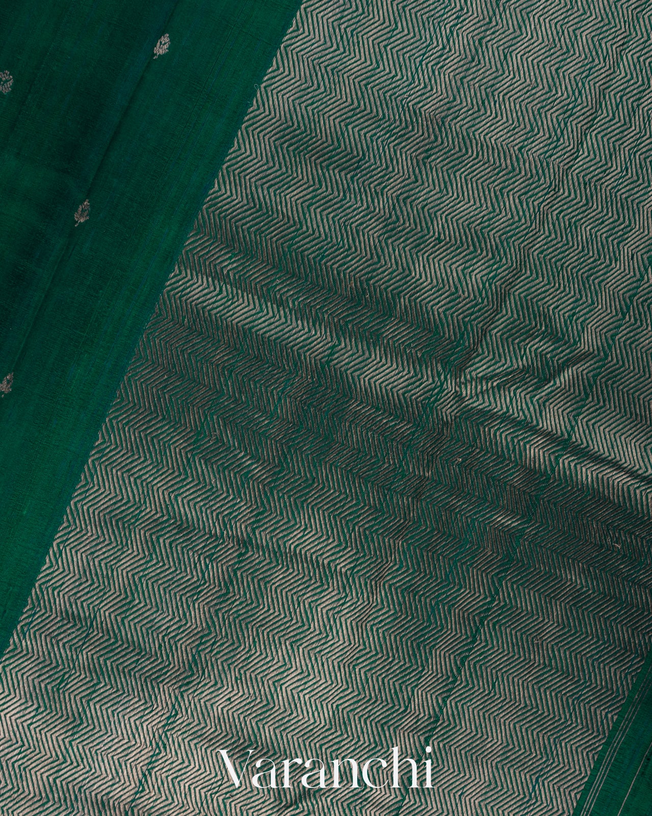 Emarald Green Pure Raw Silk Handloom Saree 