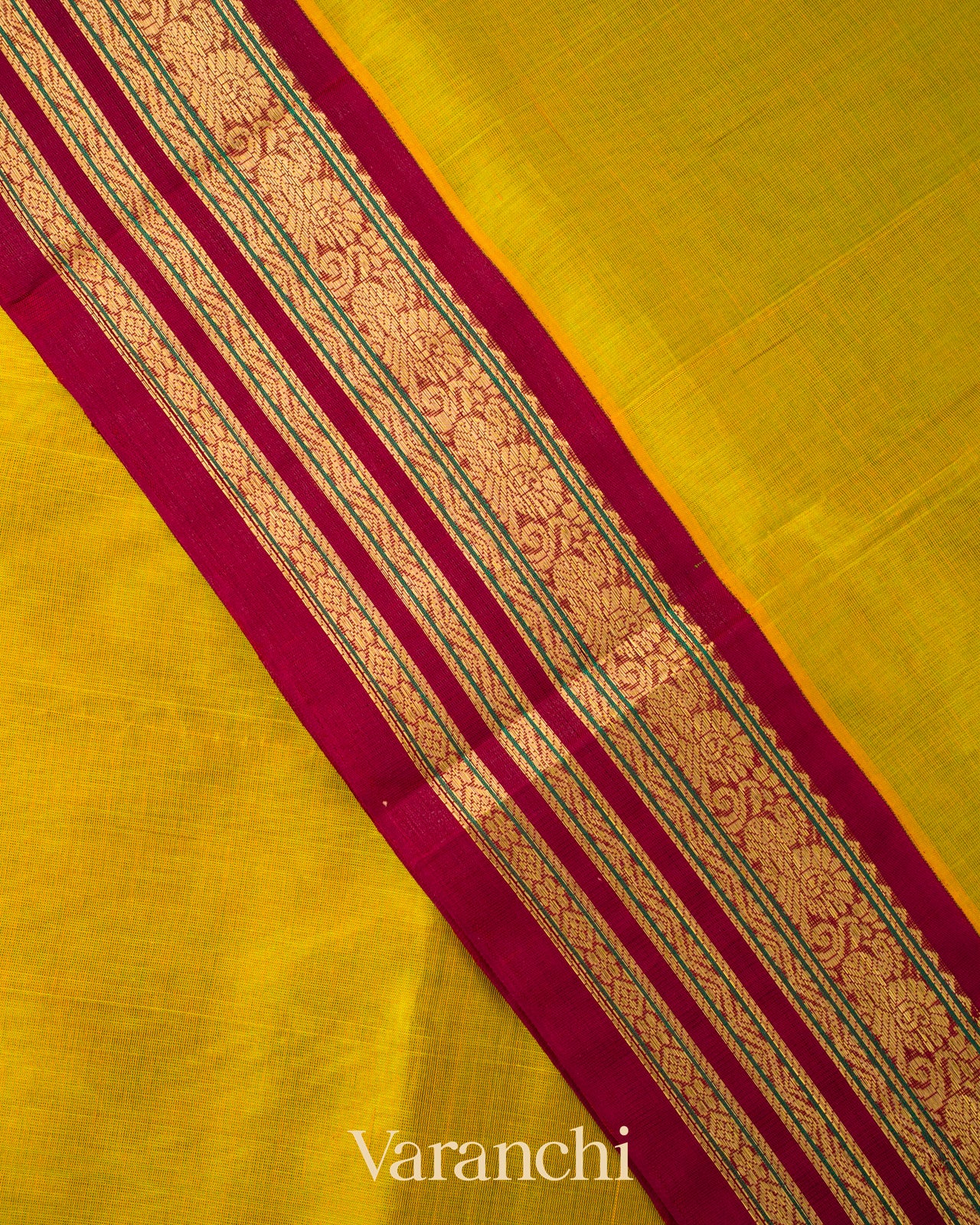 Golden Olive Pure Kanchipuram Silk Cotton Handloom Saree