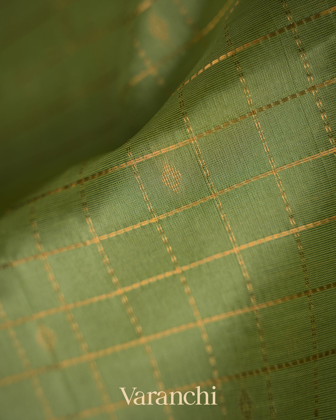 Pista Green Checkerd Pure Kanchipuram Silk Cotton Handloom Saree
