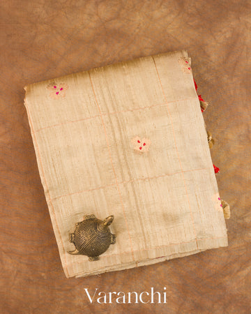 Ivory Checks Pure Raw Silk Handloom Saree