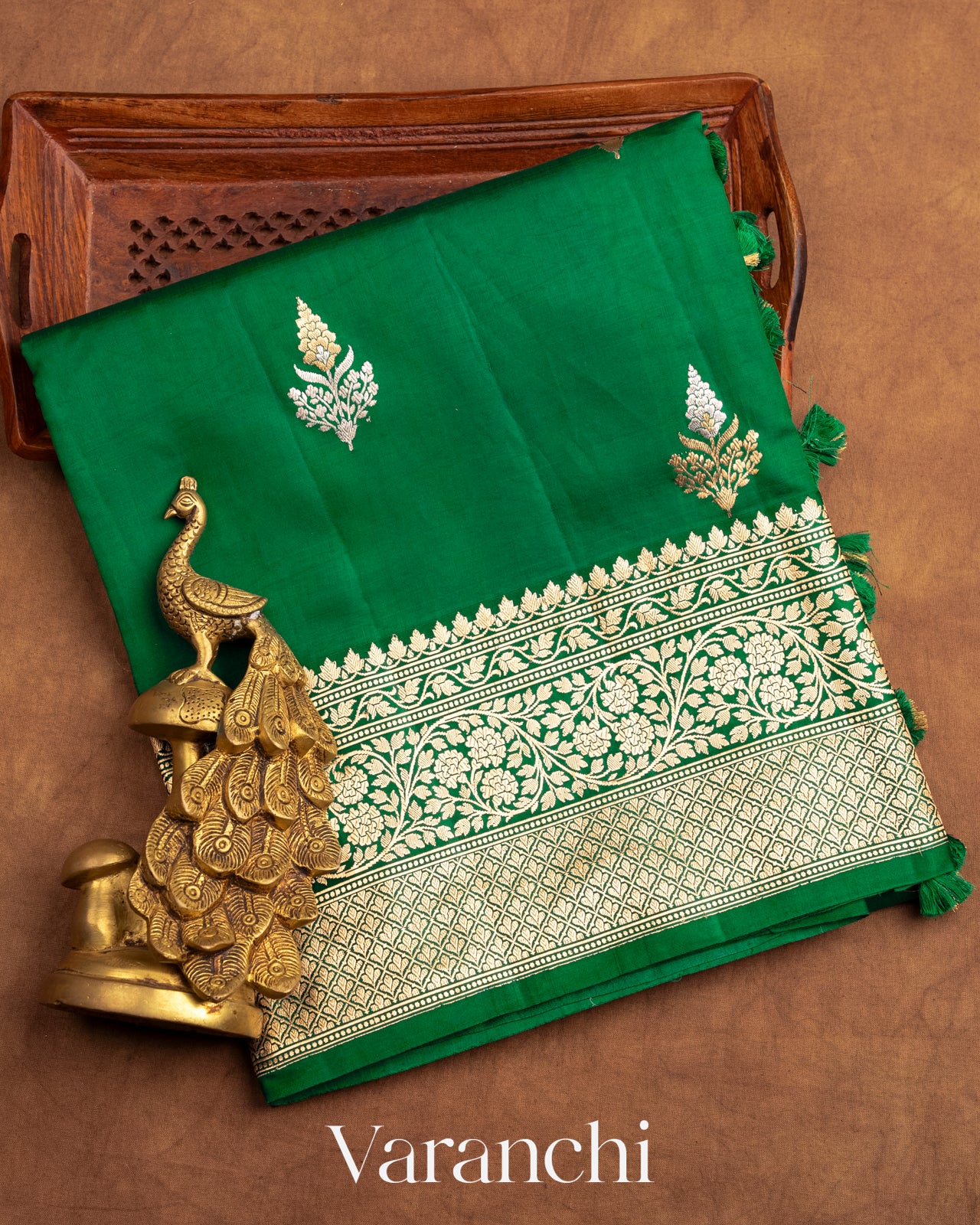 Dark Green Pure Raw Mango Silk Handloom Saree