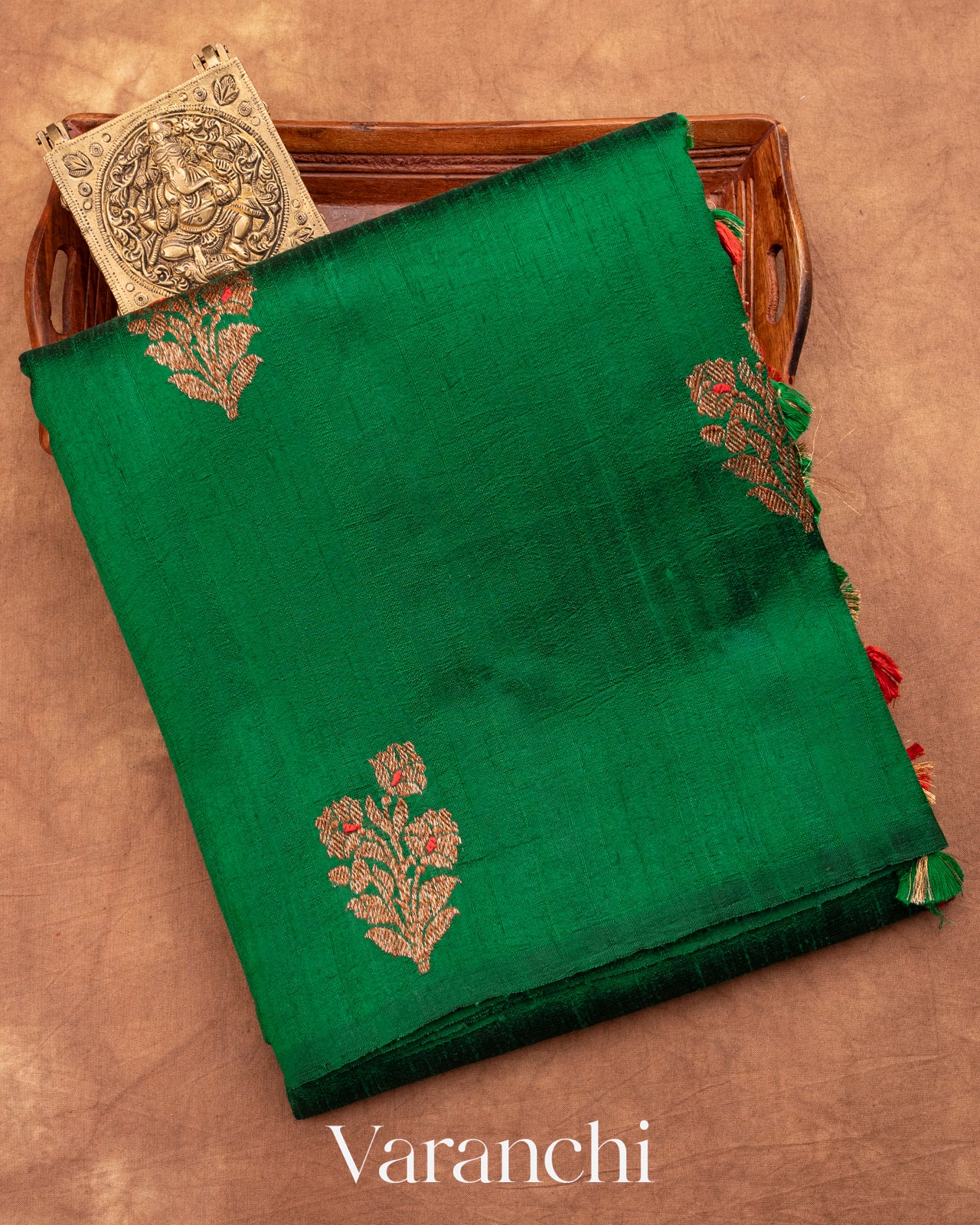 Dark Green Borderless Pure Raw Silk Handloom Saree