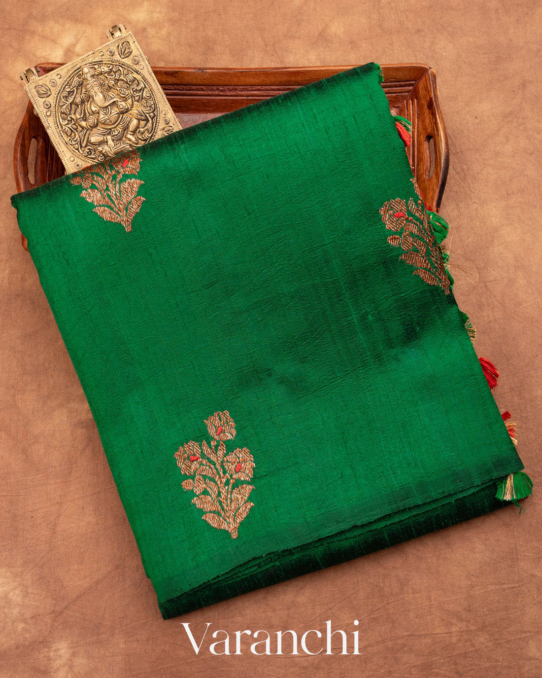 Dark Green Borderless Pure Raw Silk Handloom Saree