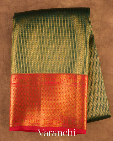 Bottle Green Pure Kanchipuram Silk Saree
