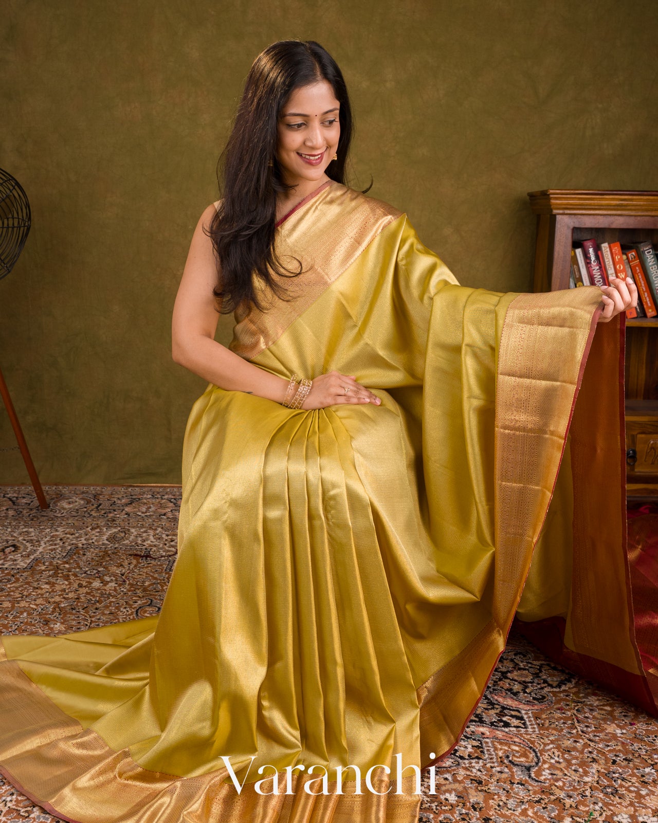 Antique Gold Pure Kanchipuram Silk Handloom Saree