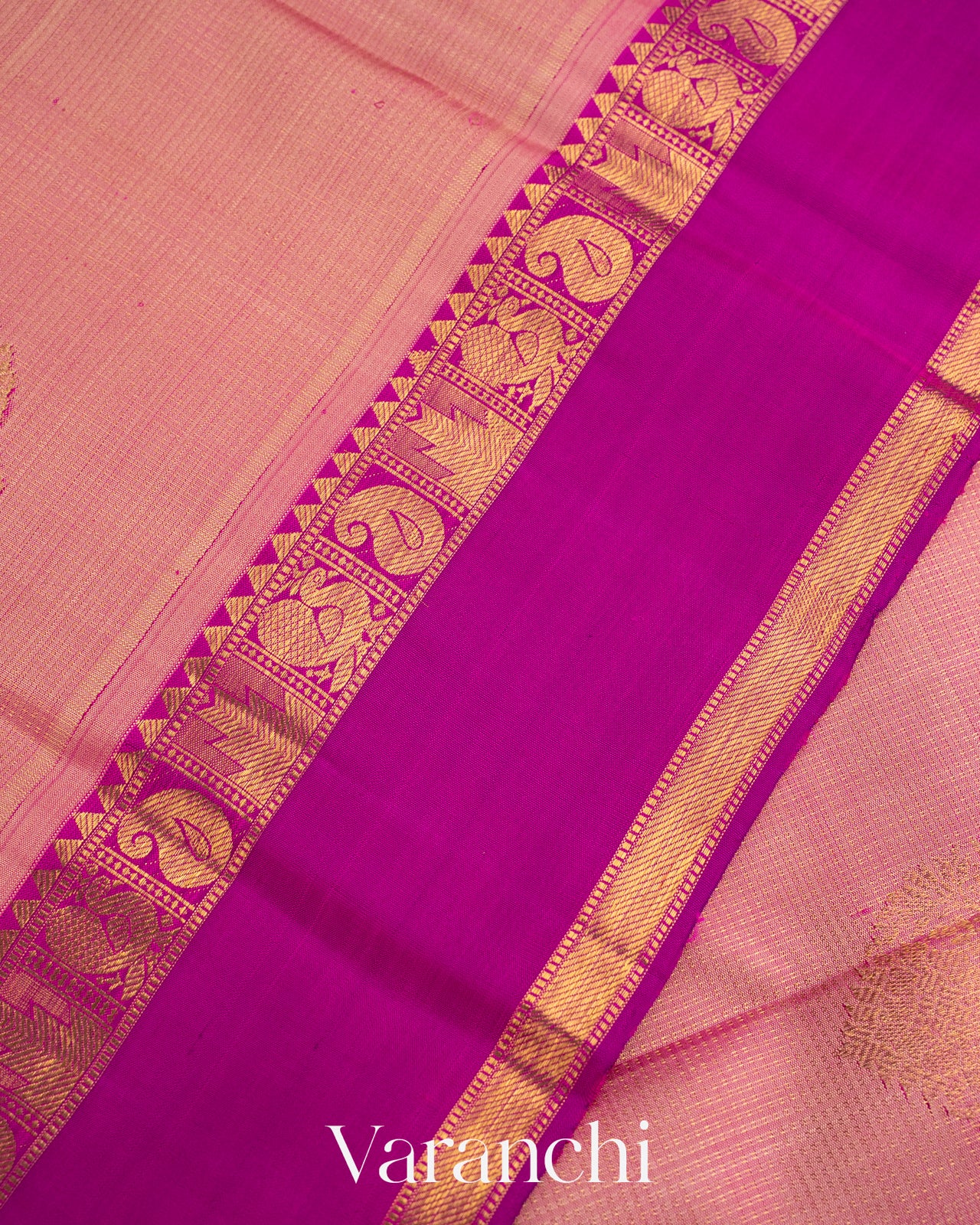 Baby Pink Vaira Oosi Pure Kanchipuram Silk Handloom Saree