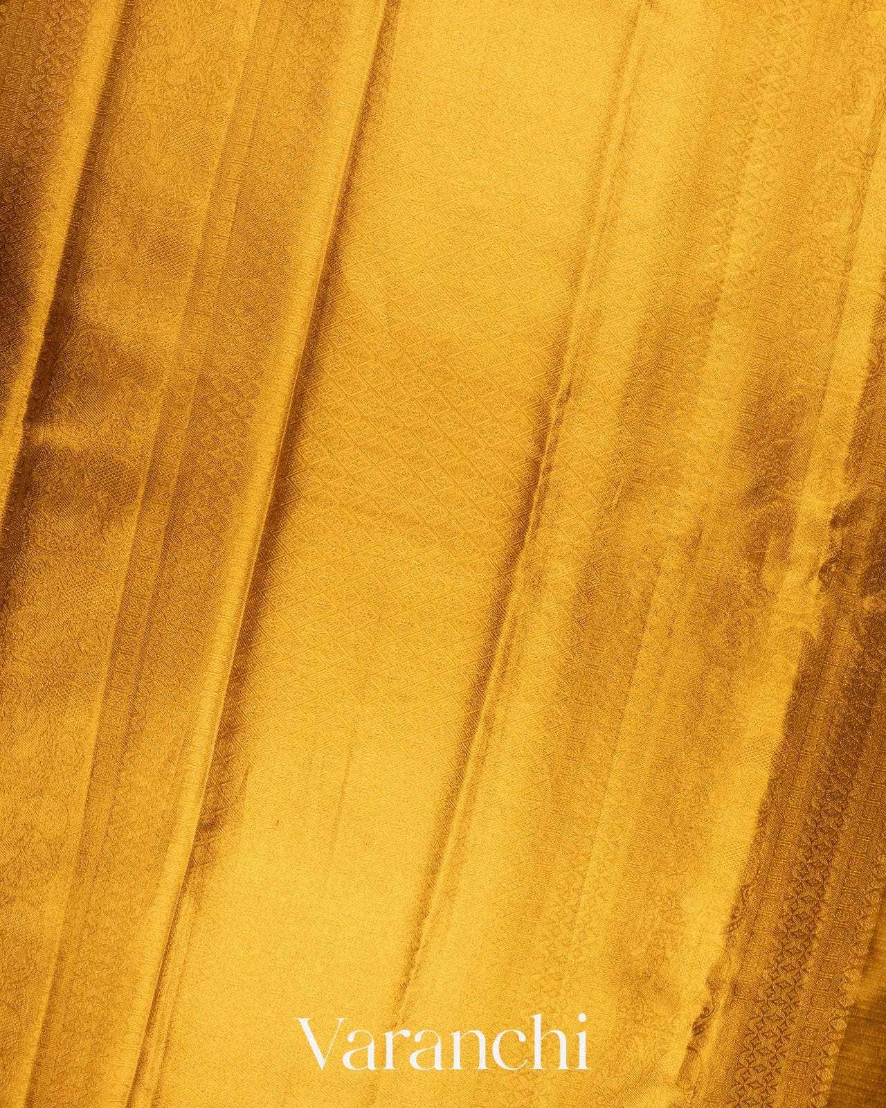 Golden Heavy Brocade Pure Tissue Kanchipuram Silk Saree