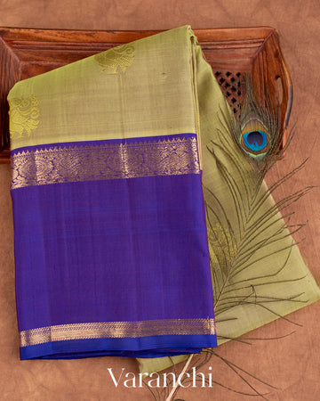 Light Olive Green Pure Kanchipuram Silk Handloom Saree