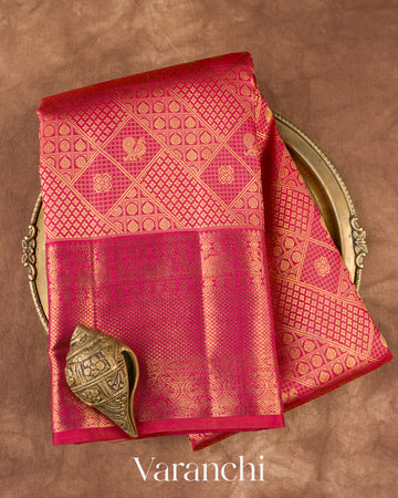 Reddish Pink Heavy Brocade Pure Kanchipuram Silk Handloom Saree