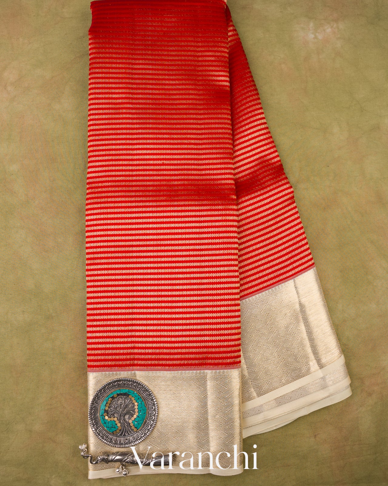 Bright Red Pure Kanchipuram Silk Handloom Saree