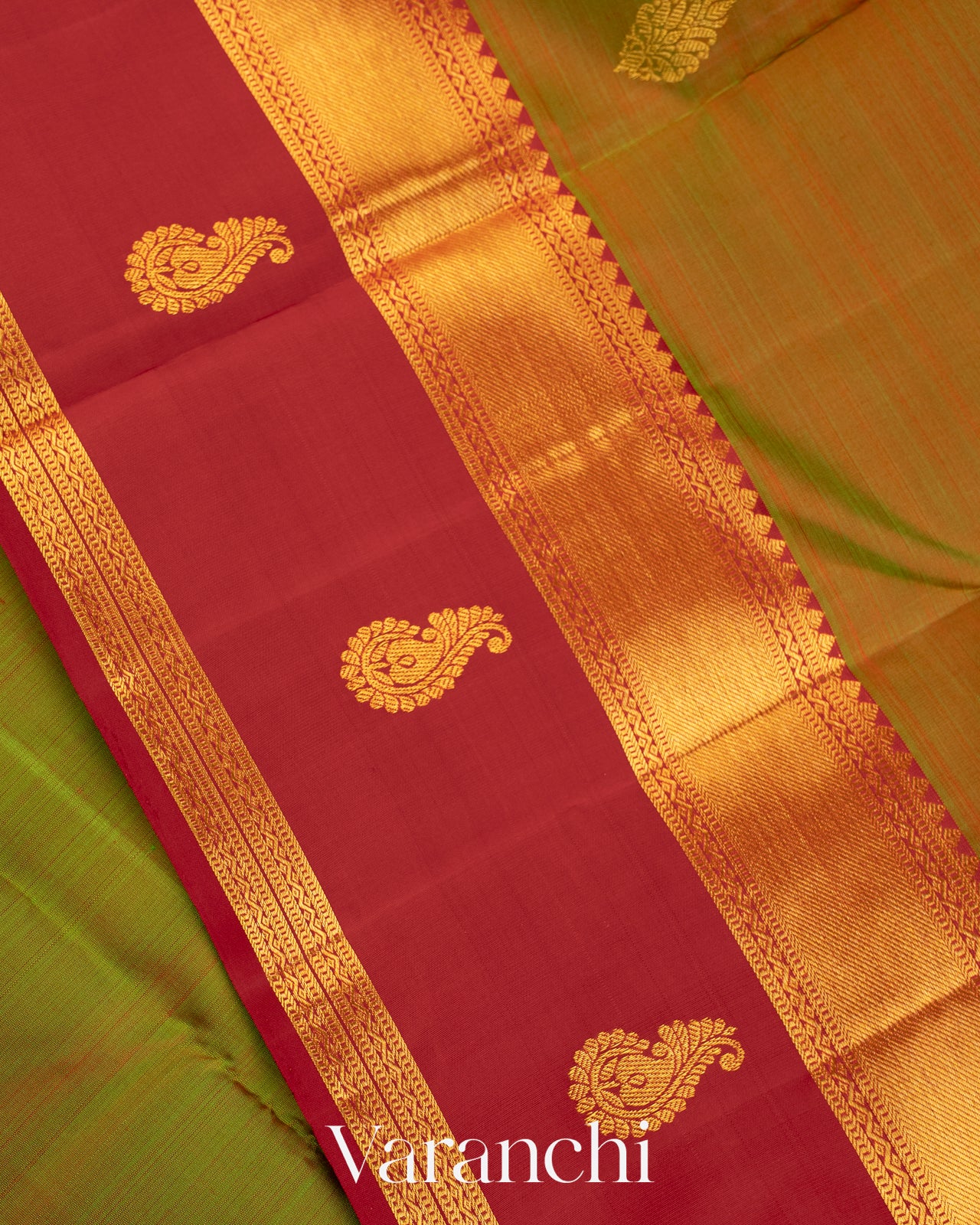 Mehandi Green Pure Kanchipuram Silk Handloom Saree