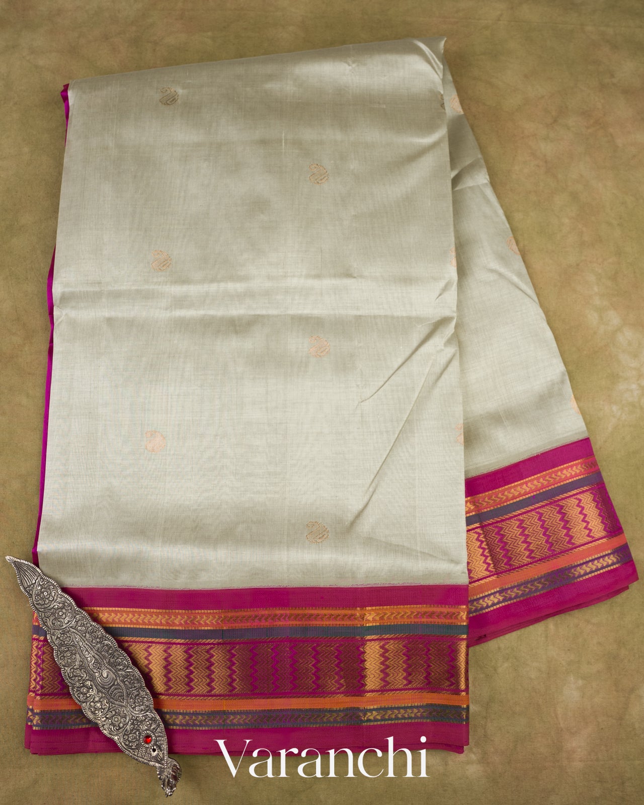 Muted Sage Green Pure Kanchipuram Silk Cotton Handloom Saree