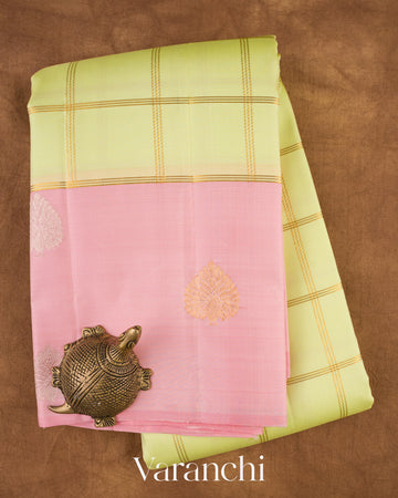 Pastel Pistachio Green Pure Kanchipuram Silk Handloom Saree 