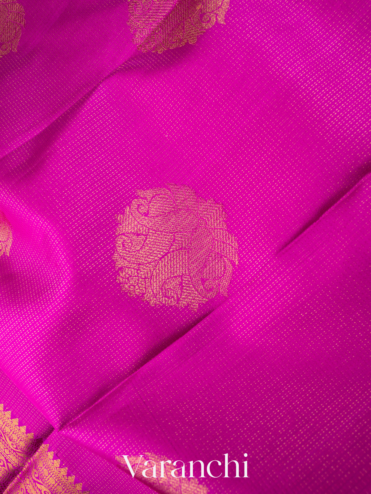 Magenta Vaira Oosi Pure Kanchipuram Silk Handloom Saree