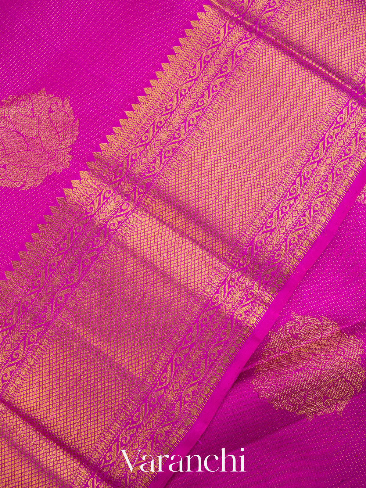 Magenta Vaira Oosi Pure Kanchipuram Silk Handloom Saree
