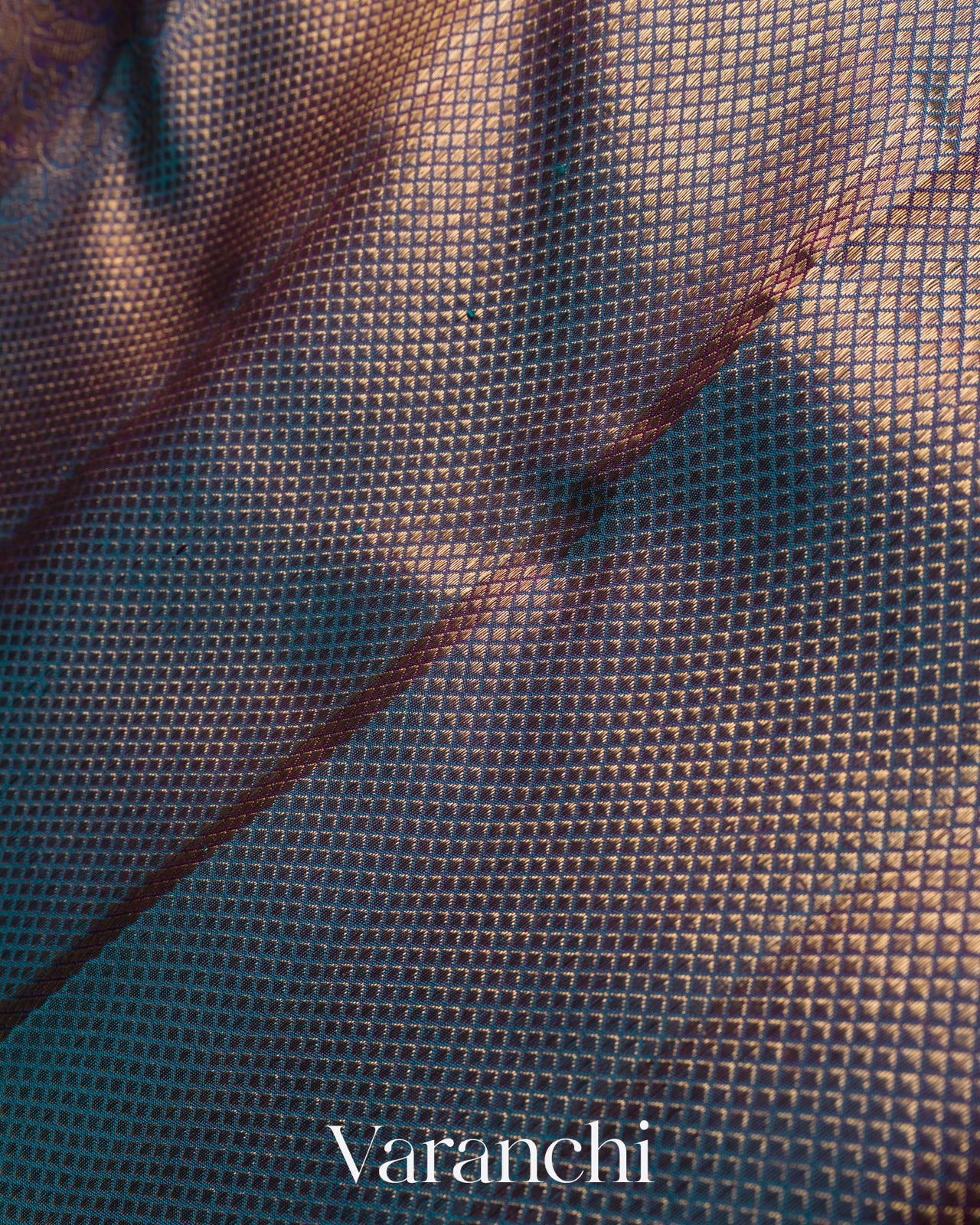 Shimmery Blue Vaira Oosi Pure Kanchipuram Silk Handloom Saree