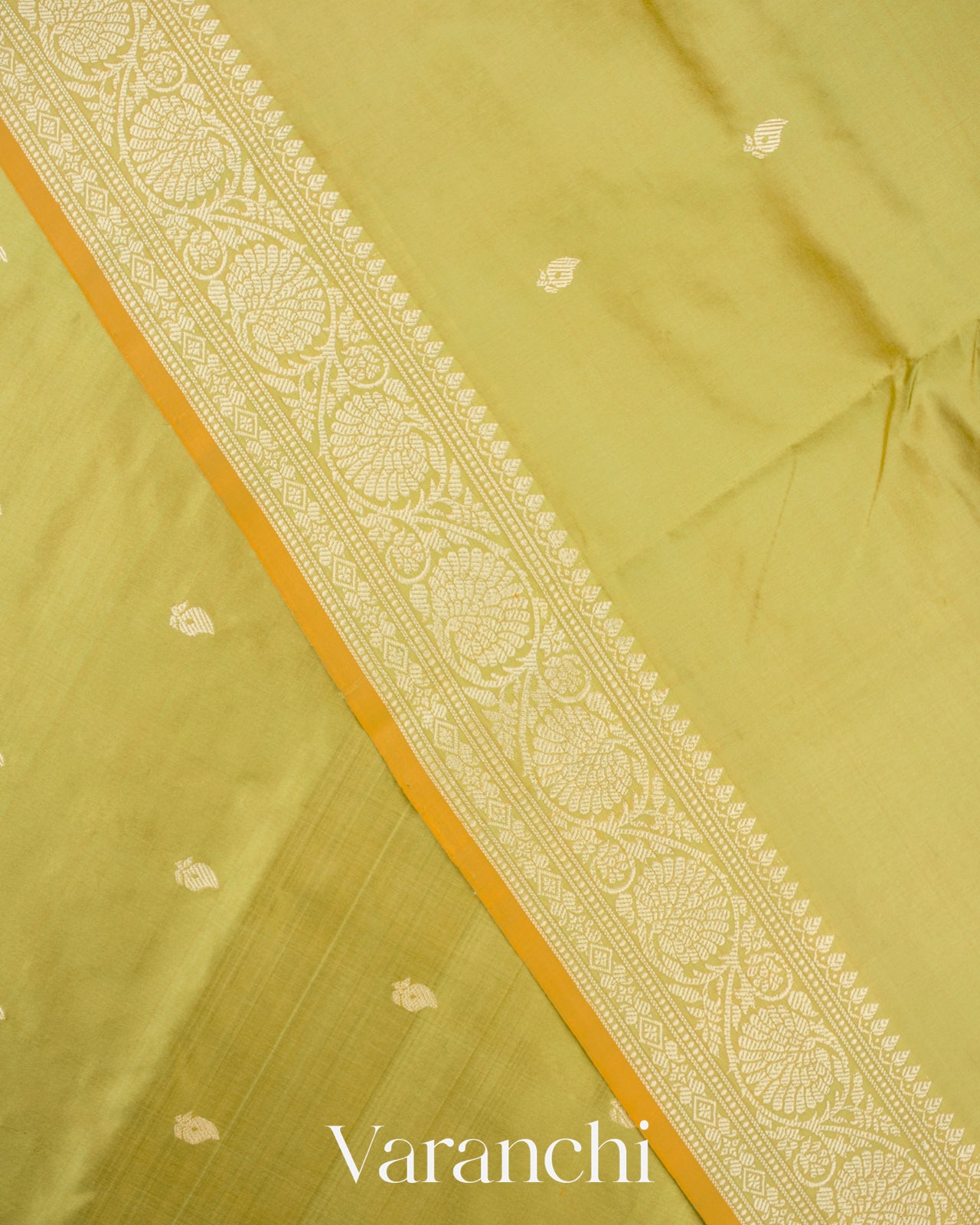 Elaichi Green Dual Tone Pure Katan Silk with Resham Weaving Handloom Saree