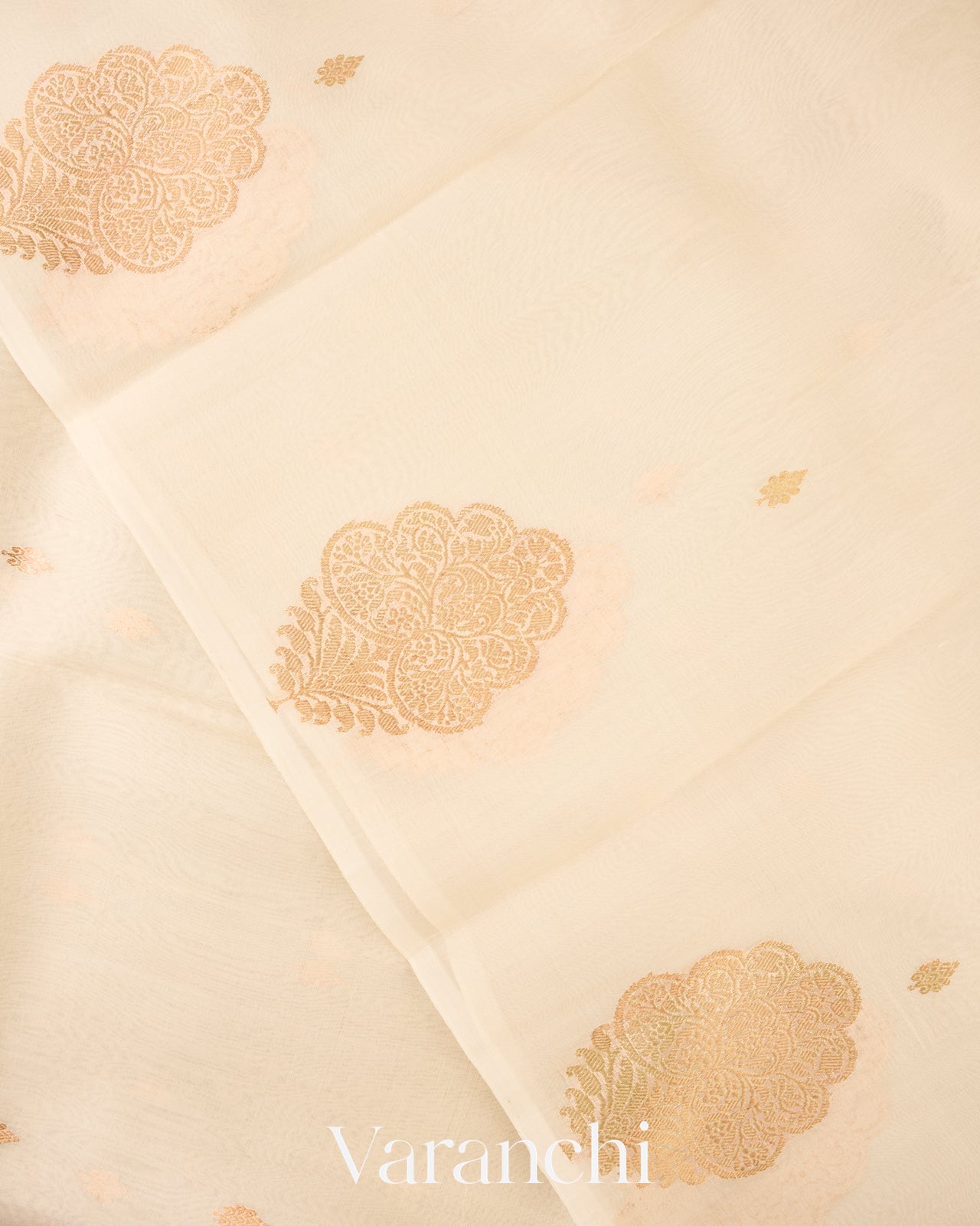 Warm Ivory Borderless Pure Kora Silk Handloom Saree