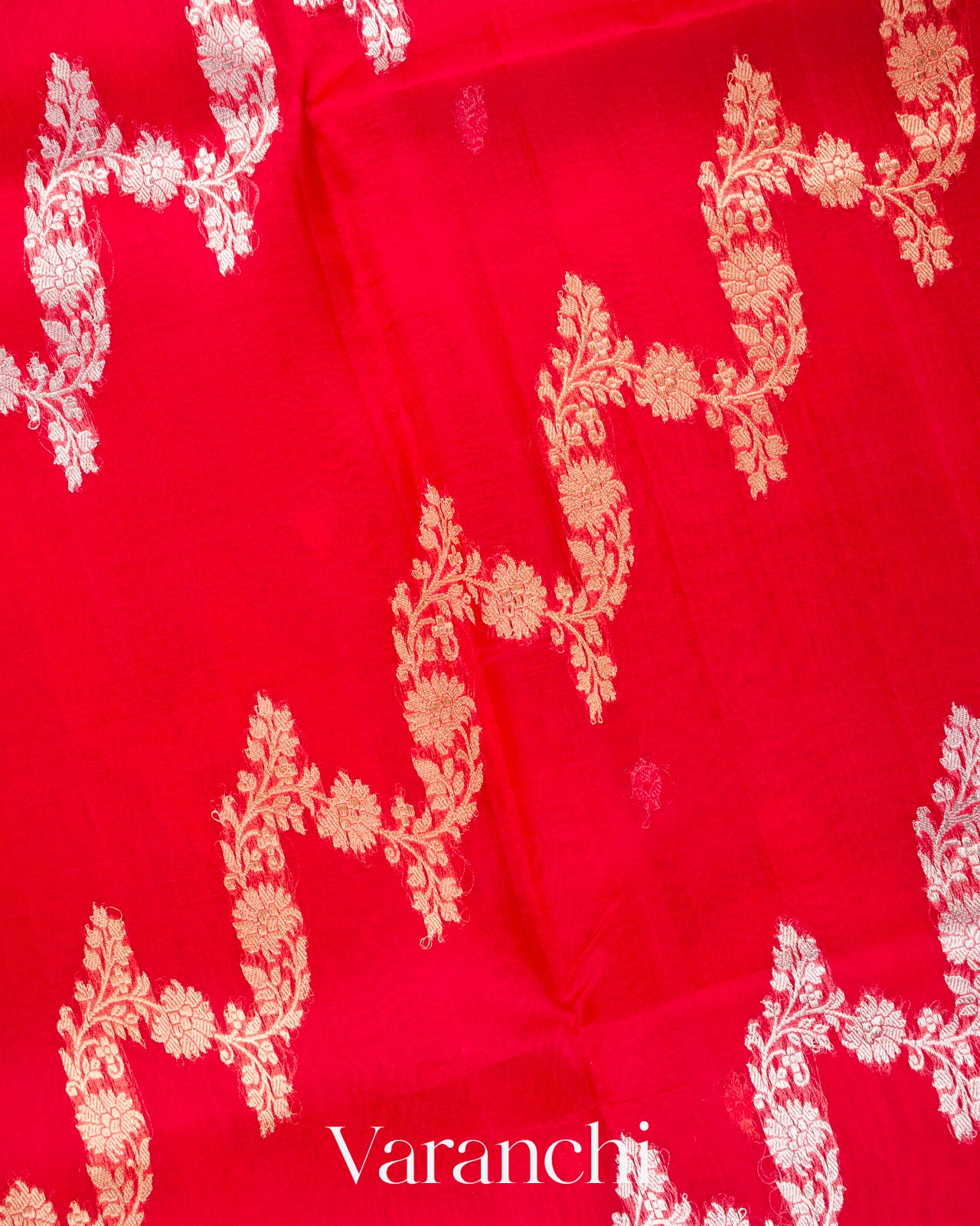 Bright Red Lehariya Pure Kora Silk Handloom Saree