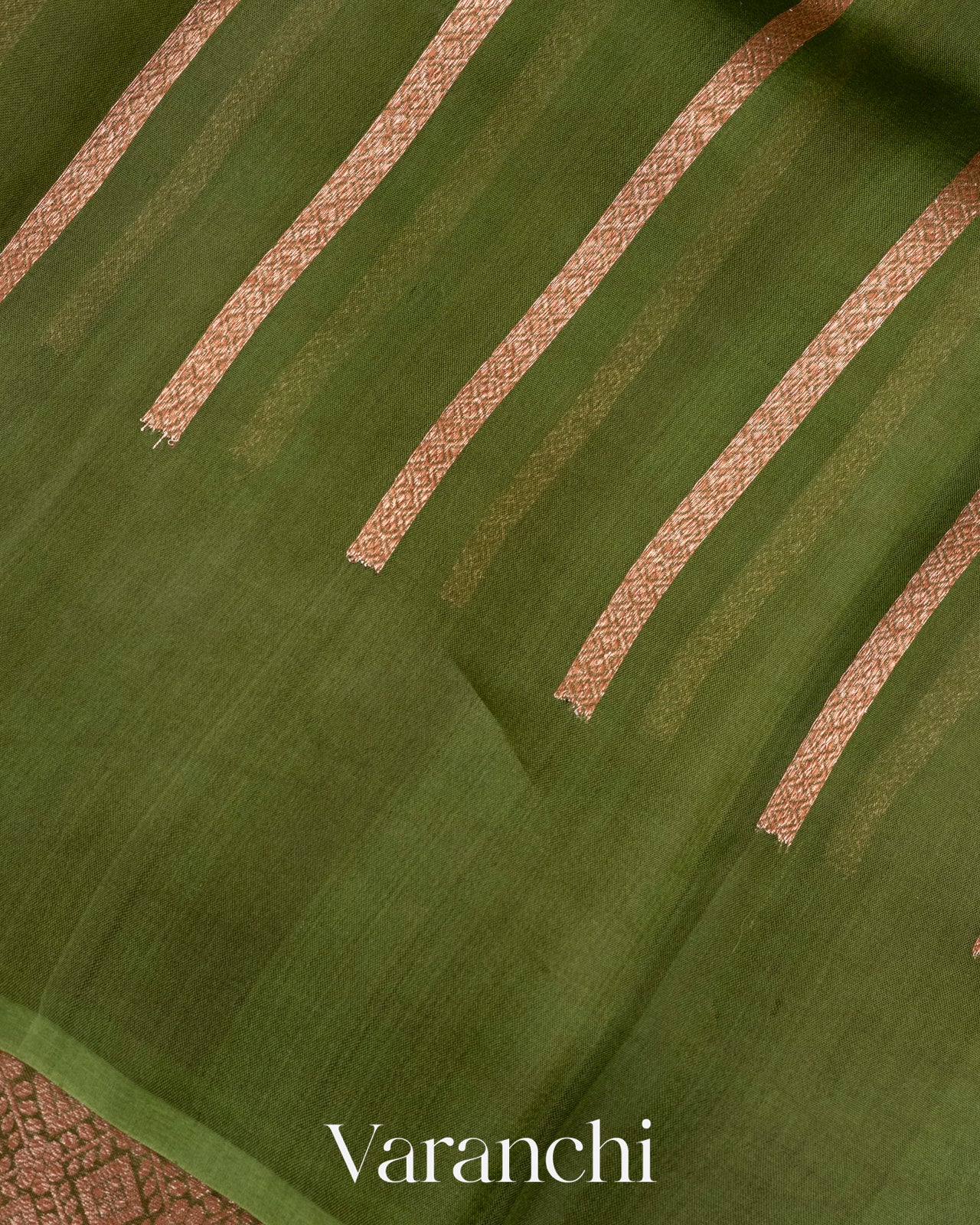 Mehandi Green Heavy Brocade Pure Kora Silk Handloom Saree